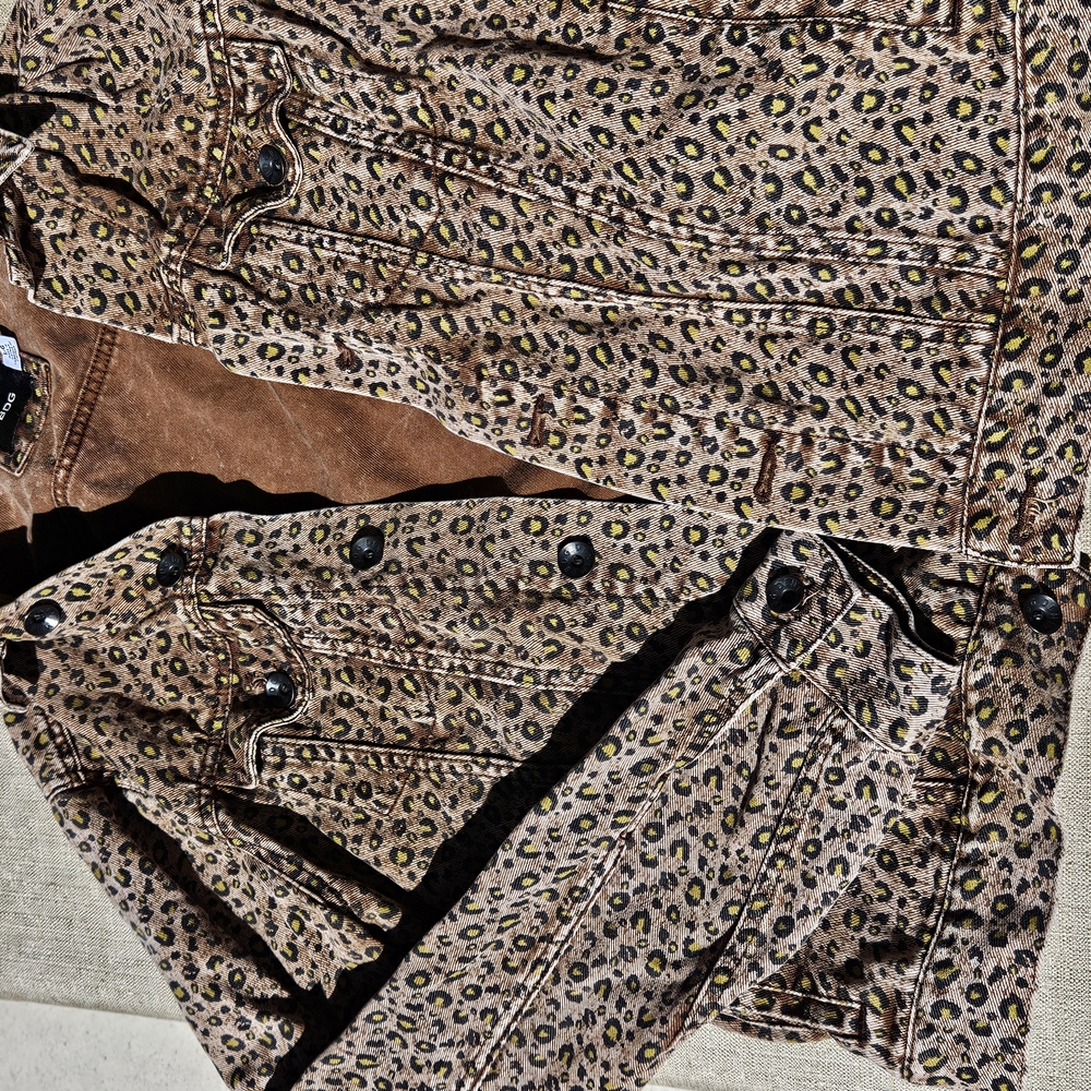 BDG Leopard Print Jean Jacket - Picture 2 of 4